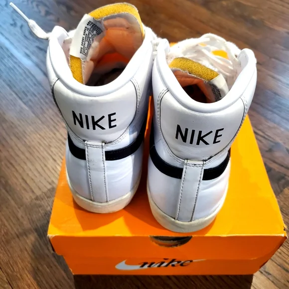 Nike Blazers Mid '77 Vintage - Picture 3 of 9